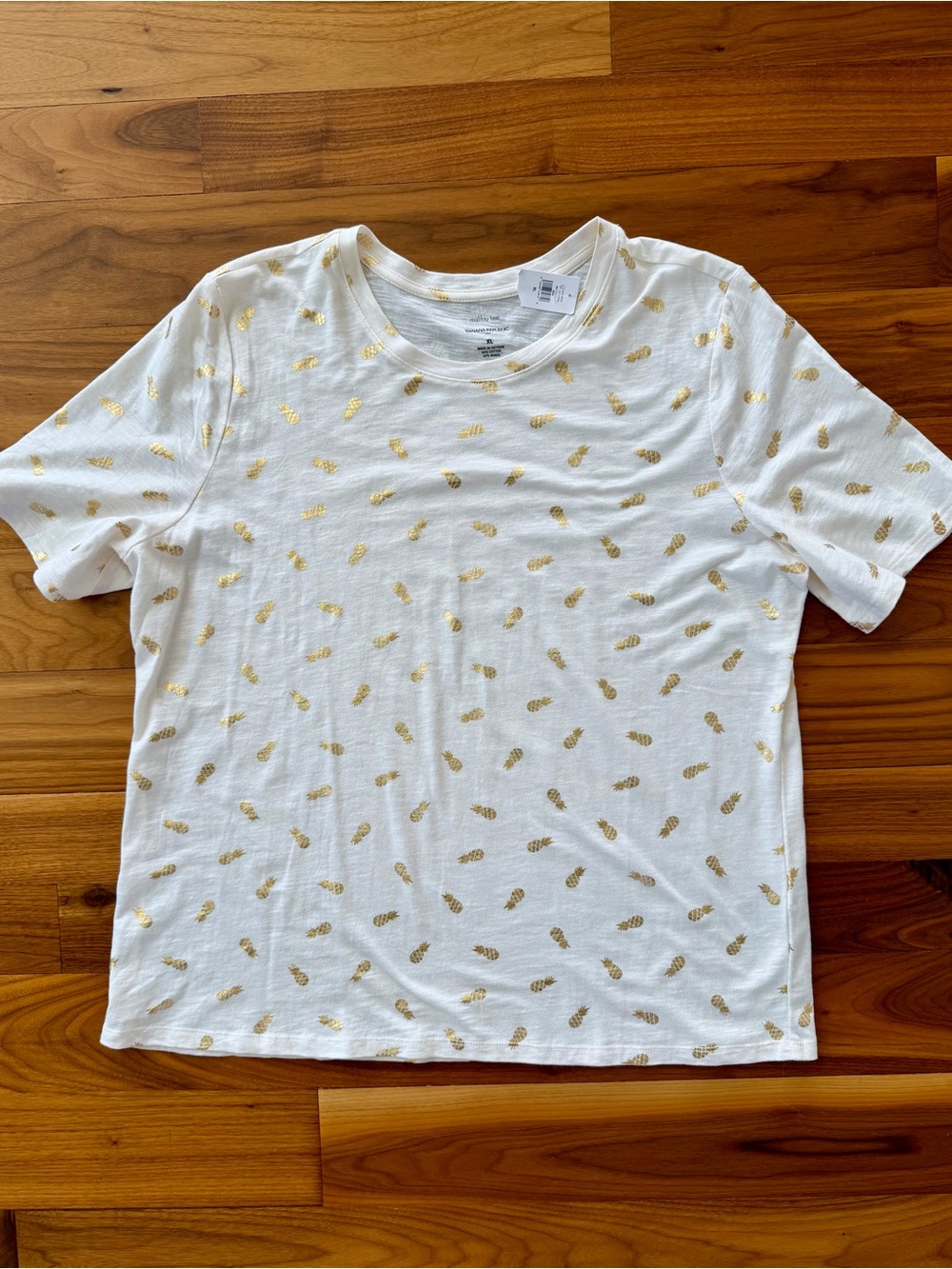 NWT Women’s Banana Republic Factory White Malibu Tee Metallic Pineapple Size XL